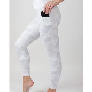White camo leggings
